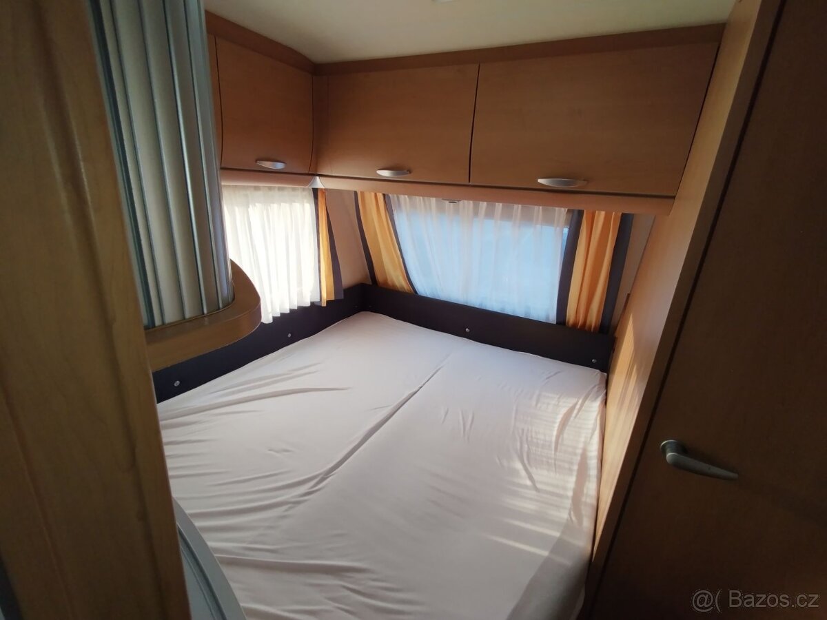 KNAUS 550FSK pro 6. Pevné palandy. 100km/h. STAN - 7