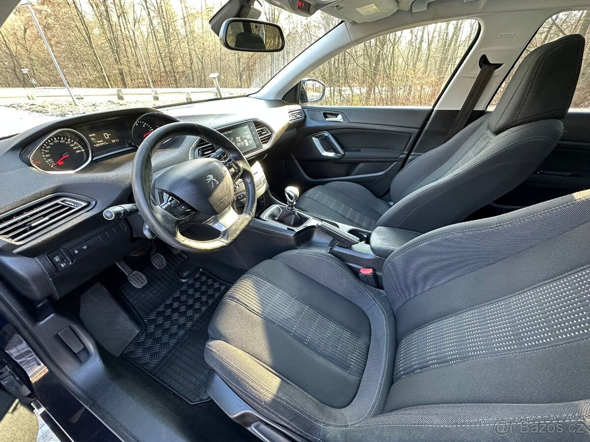 Peugeot 308, 1,6 HDi 88 kW PANORAMA - 7