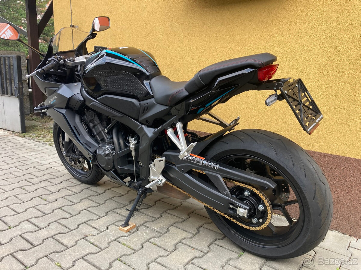 Honda CBR 650 R - 7