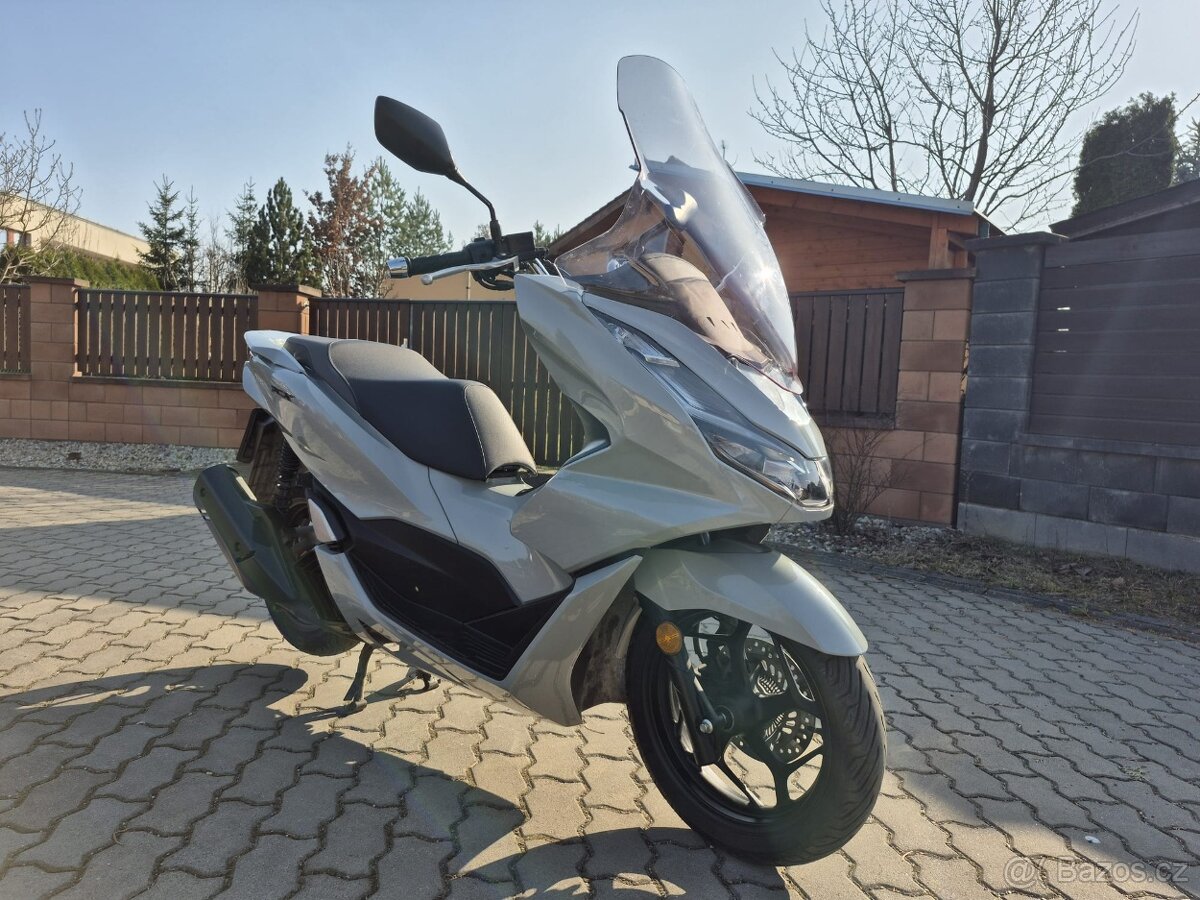 Honda PCX 125ccm 2022 - 7