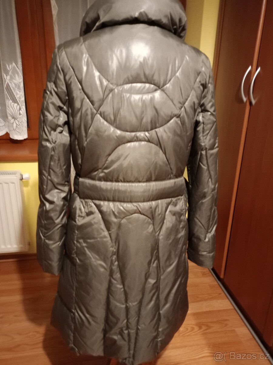 Prodám krásný dlouhý kabát - 7