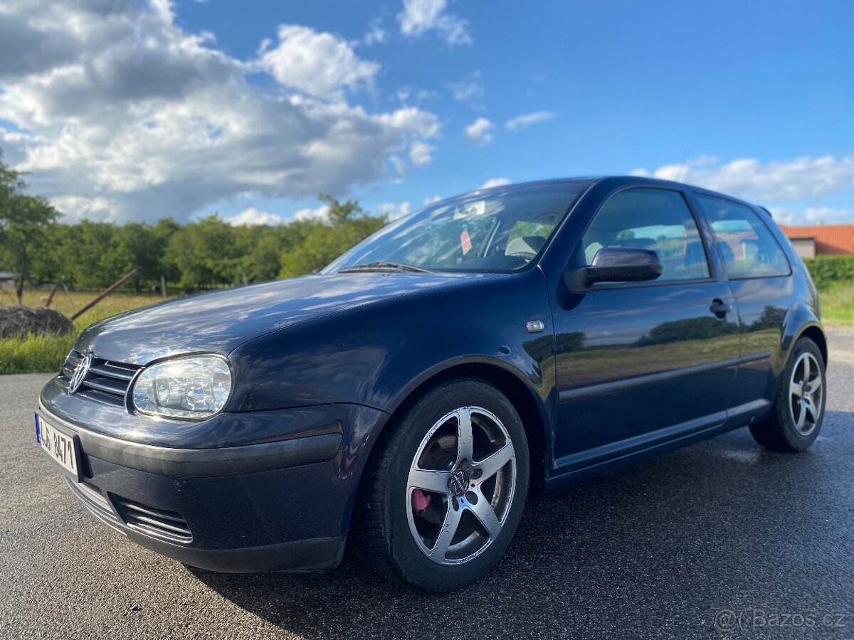 VW Golf IV. - 7
