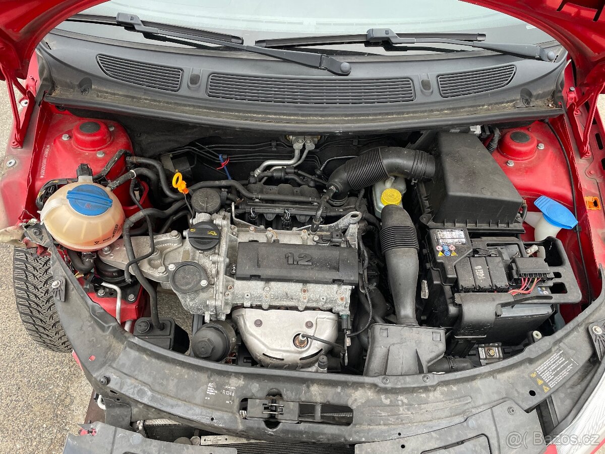 Škoda Roomster 1,2htp 51kw pouze 70tis najeto - 7