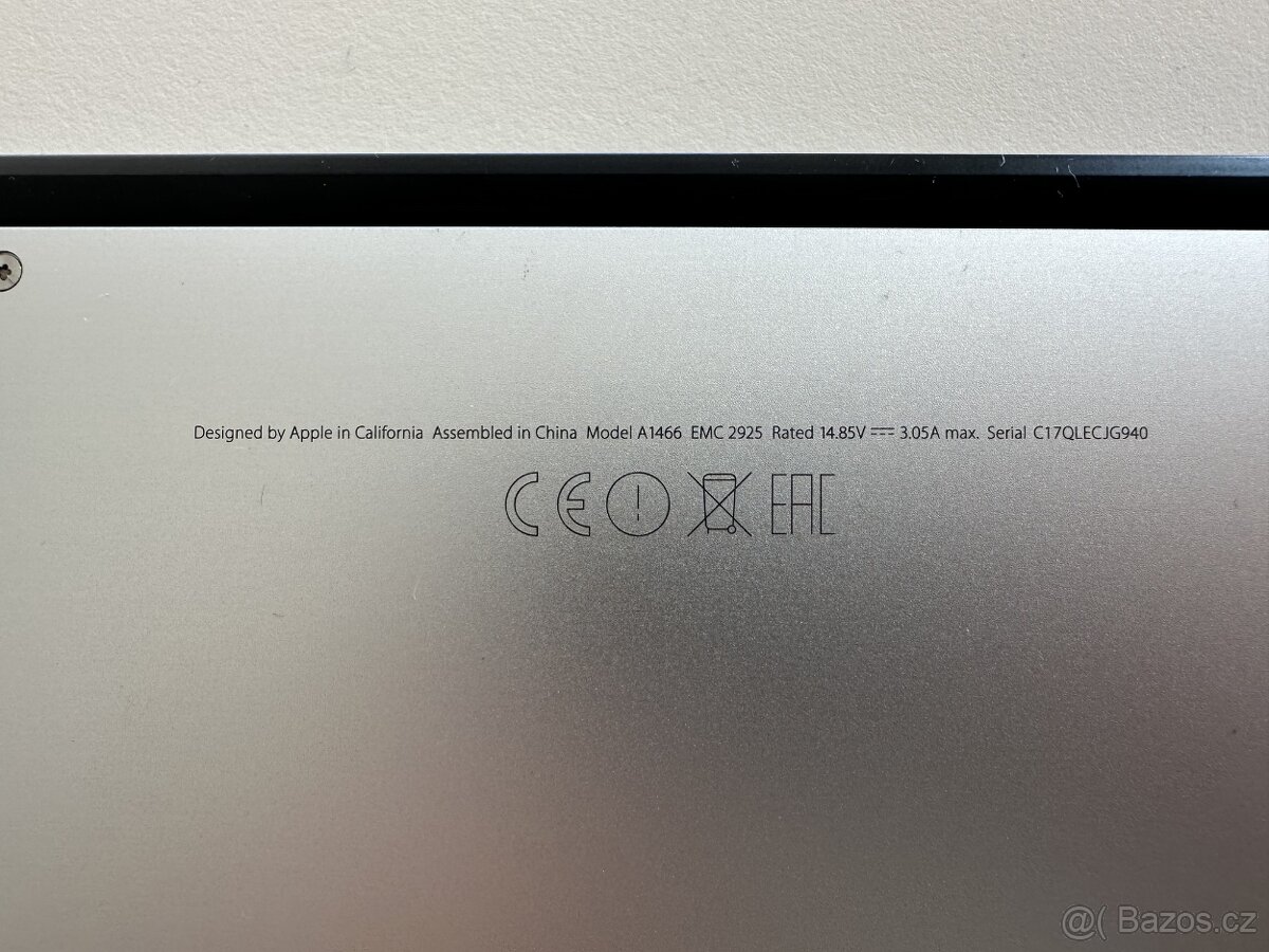 MacBook Air 13” A1466 Core i5 1.6 GHz, 4 GB RAM, 128GB - 7