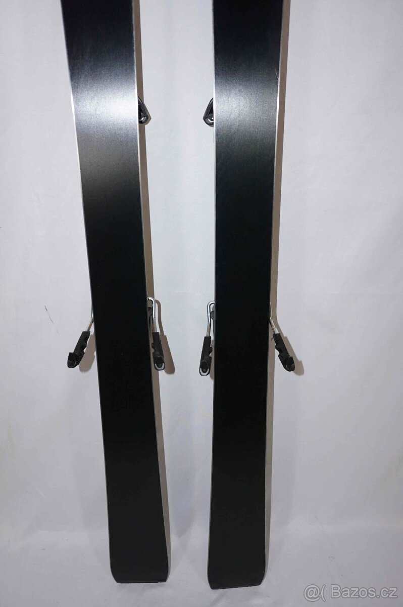 Carvingové lyže Atomic Redster Q7 23/24 - 7