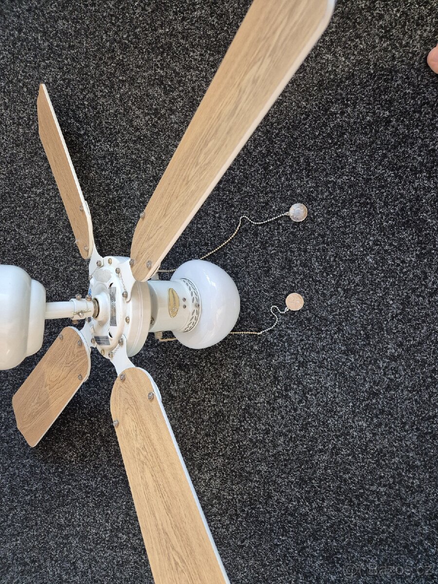 Stropní ventilátor se světlem - 7