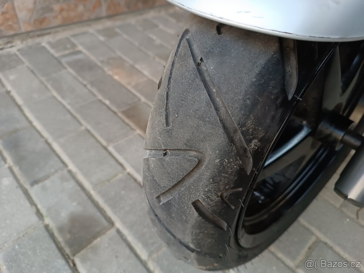 Yamaha Xmax 250, rok 2008, pěkný stav, Video, mohu dovézt - 7