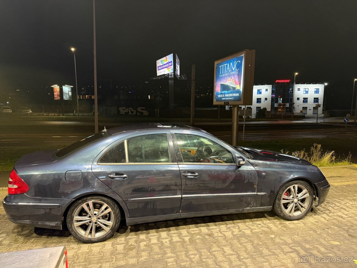 Mercedes-Benz w211 e220cdi 110kw automat - 7