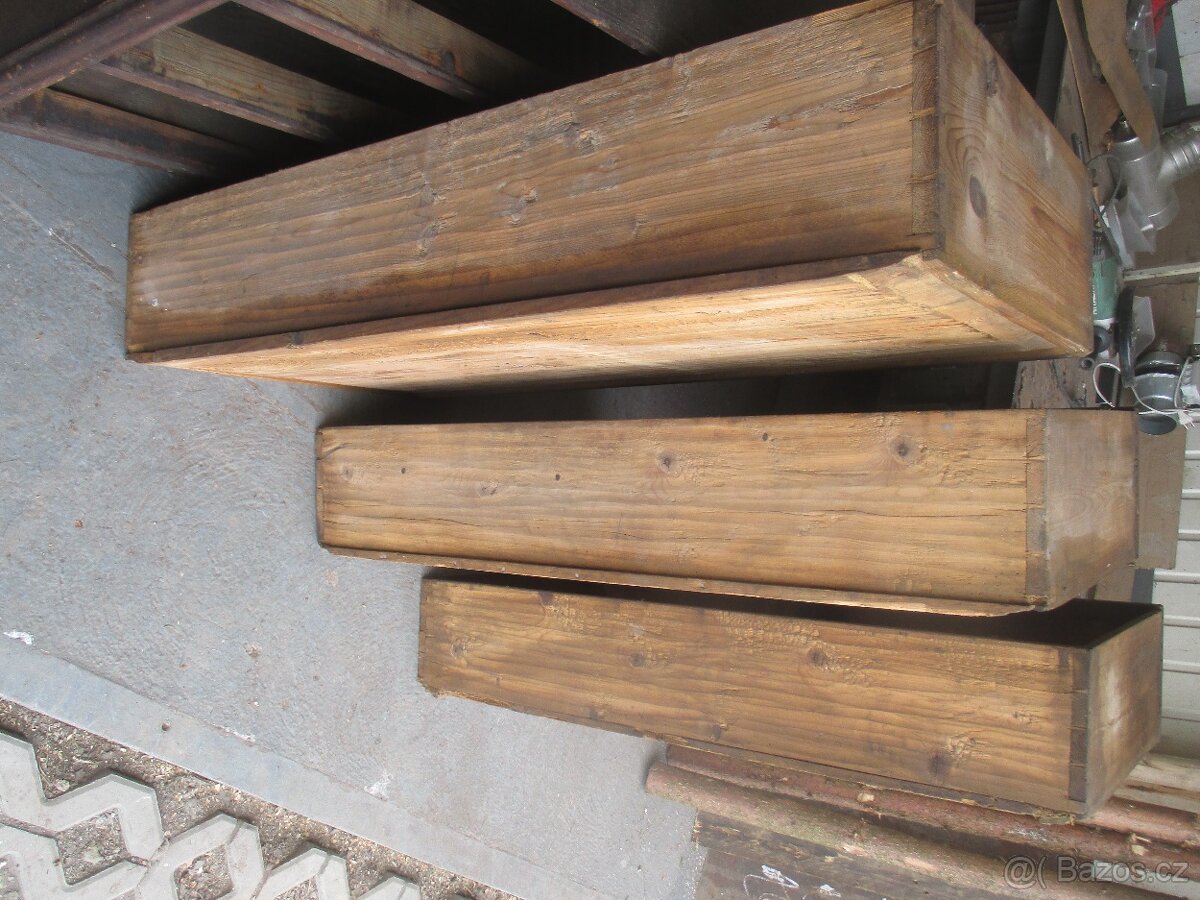 Historický prádelník/komoda - 7