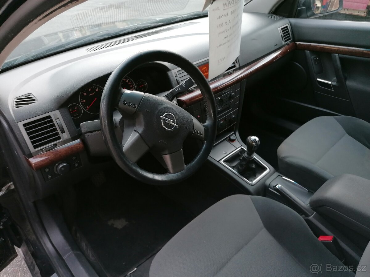 Opel Vectra kombi 2,2 dti, manuál - 7