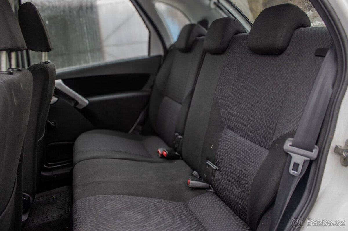 Lada Kalina cross 1.6 16V MPI Luxe - 7