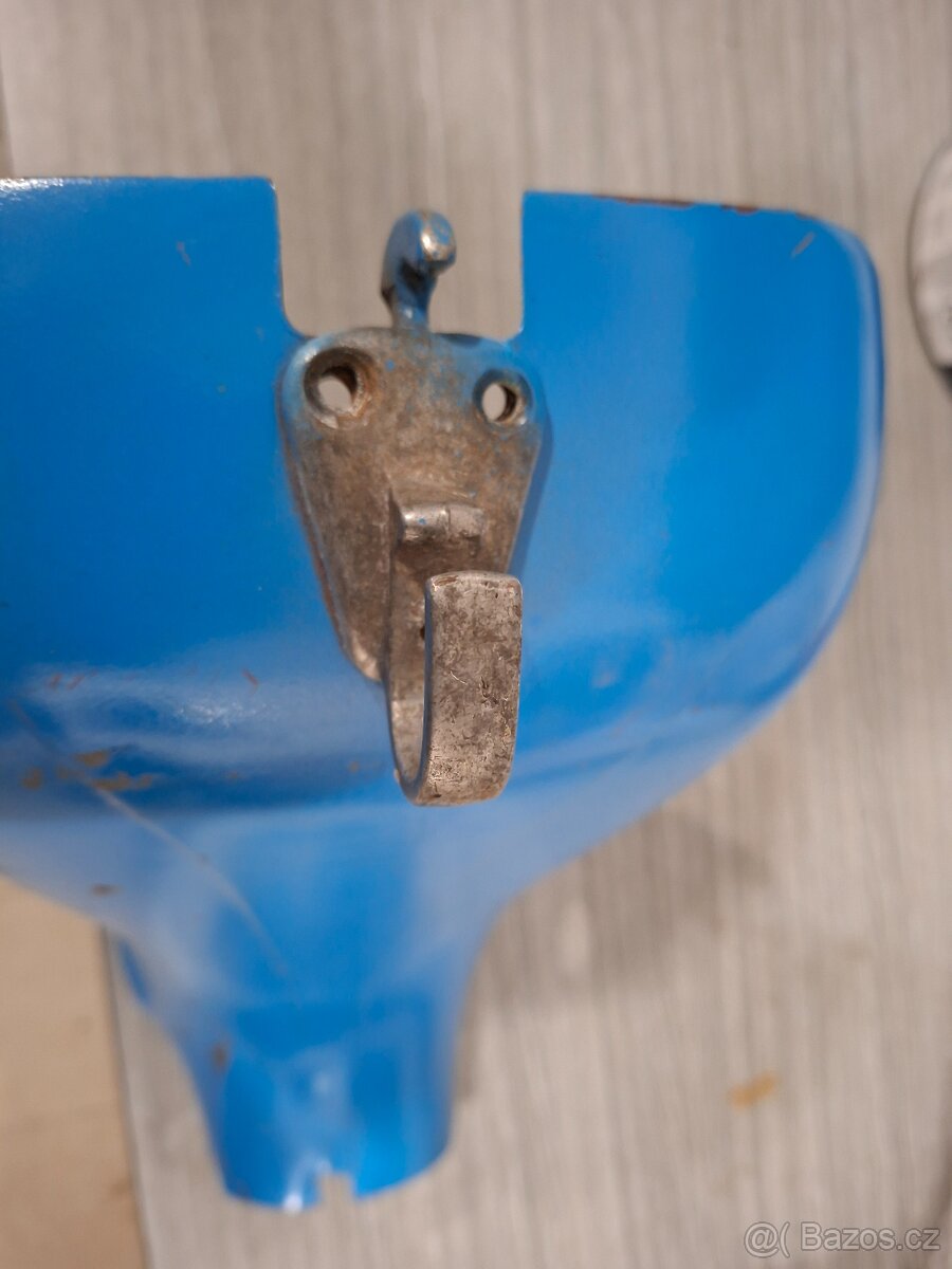 Jawa 50 pionyr - prsicka - 7