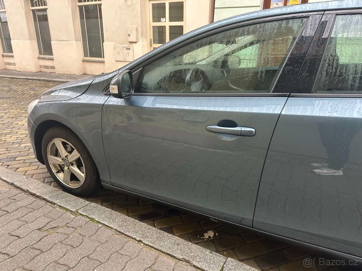 Volvo V40 D2 1.6D 2013 - 7