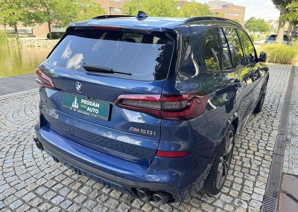 BMW X5, M50i V8 - 7