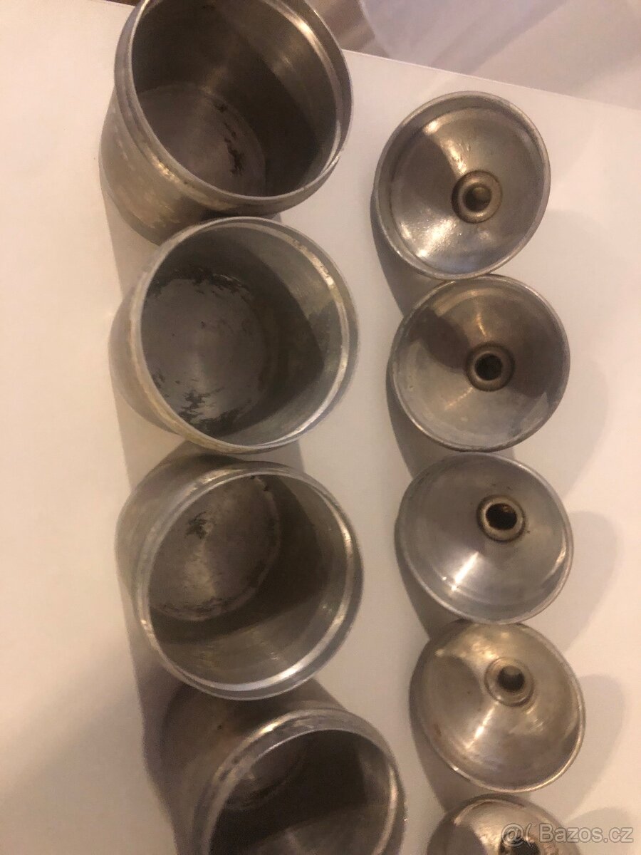 stare hlinikove korenky 6 ks , doza na cukr - 7