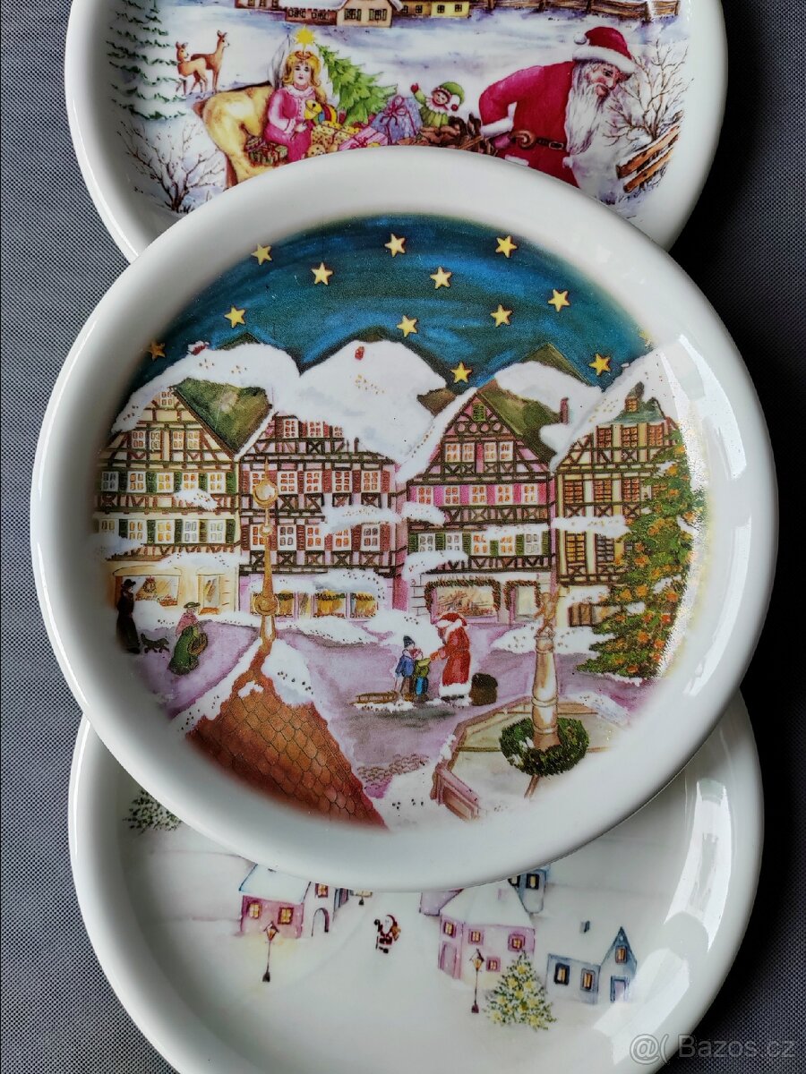 Vánoční kolekce porcelánových talířů a svícnů - 7