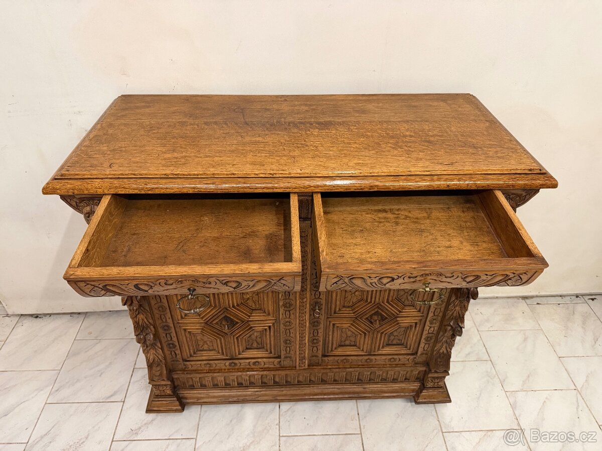 Starožitná skříň Mechelen - 7