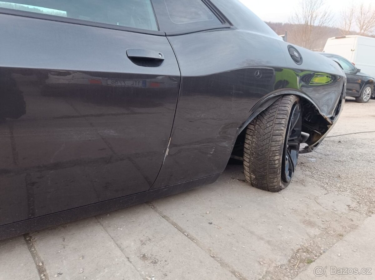 Dodge Challenger 5.7 HE MI - 7