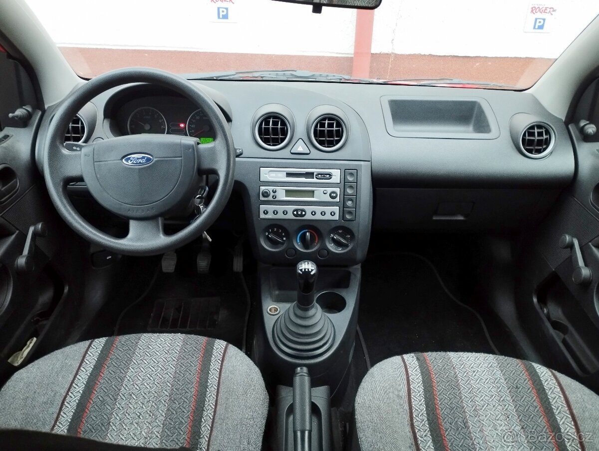 Ford Fiesta, 2004, 1,3 benzín 51 kW, 1. maj. ČR - 78.000 km - 7