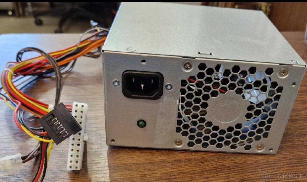 Zdroje SFF a ATX k počítačům - 7