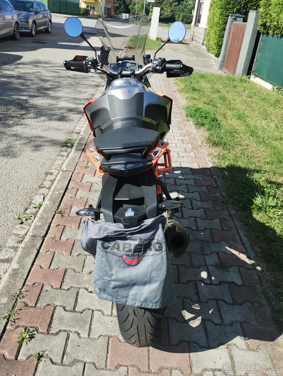 KTM 1290 SUPER DUKE GT - 7