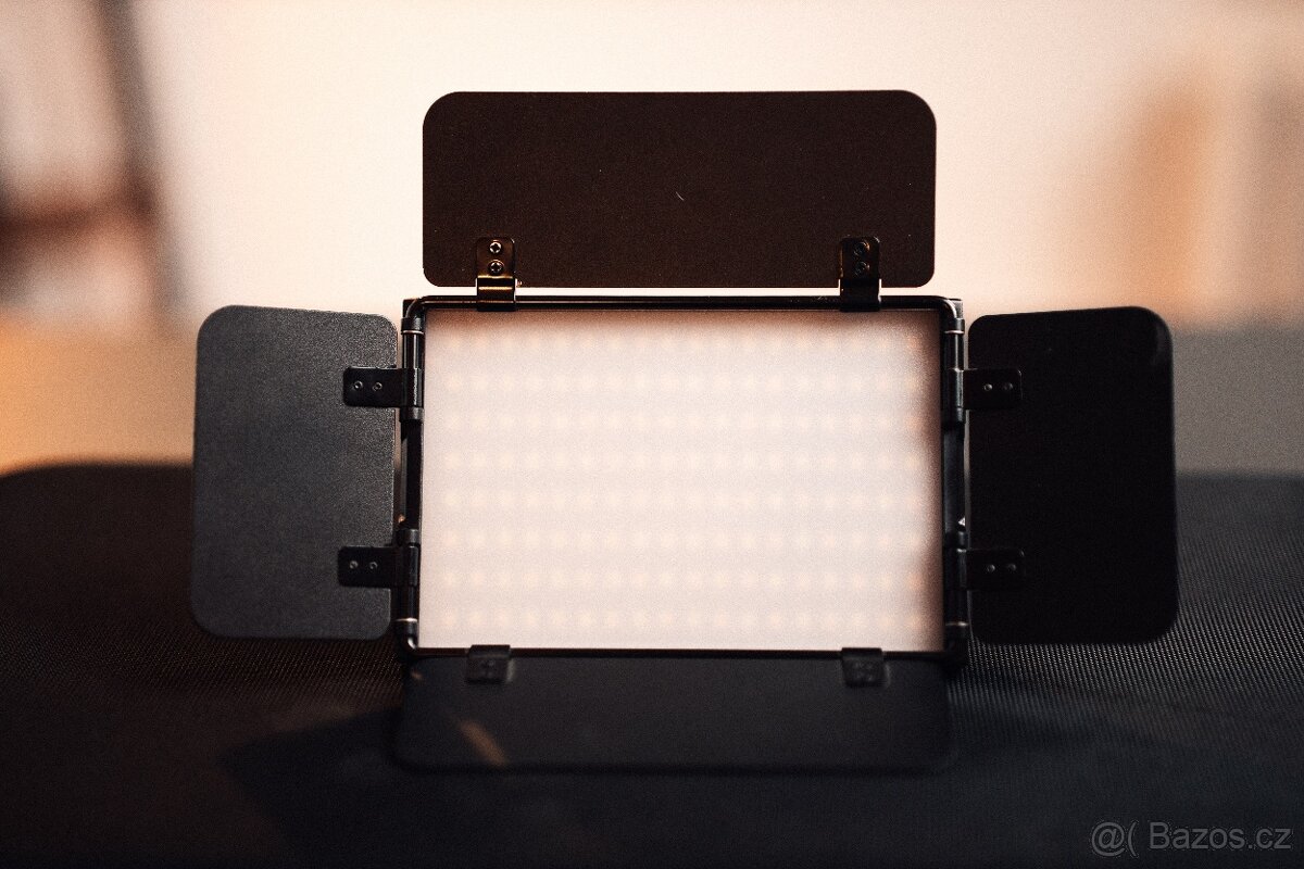 Technika z podcastového studia - 7