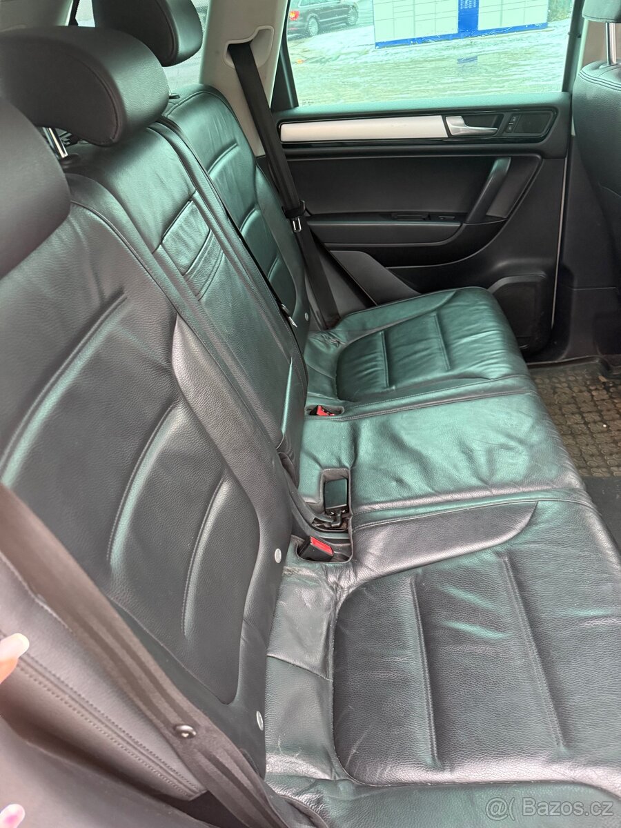 VW Touareg 3.0 tdi - 7