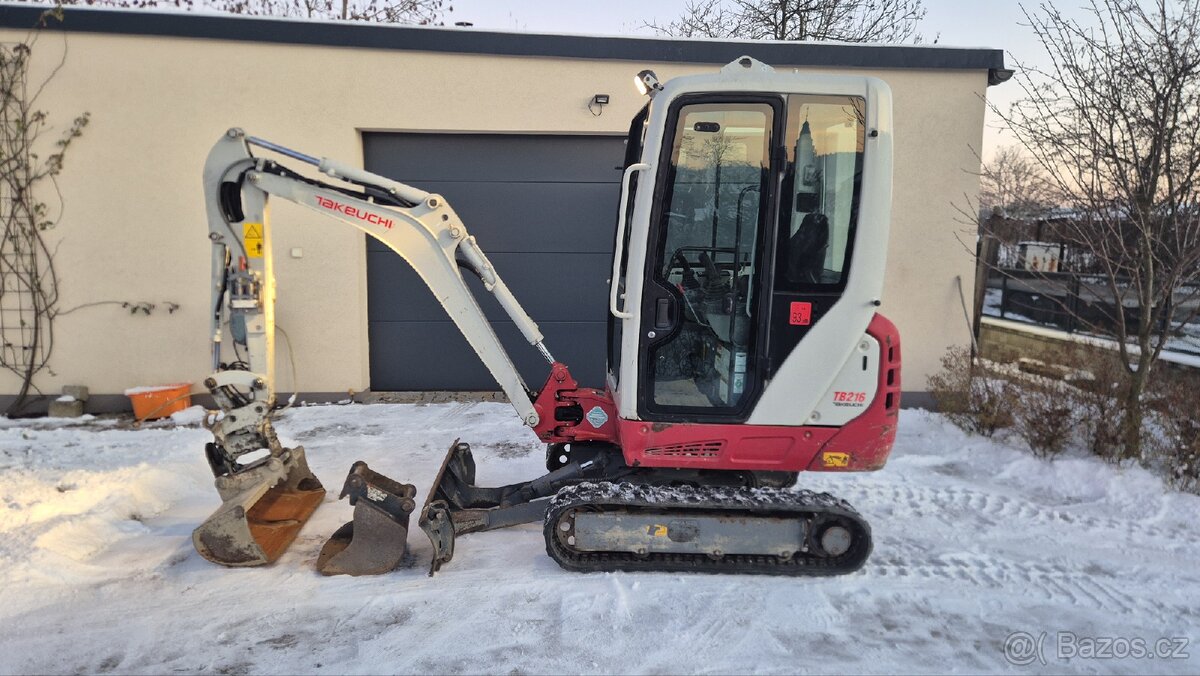 Takeuchi TB216 V4 powertilt - 7