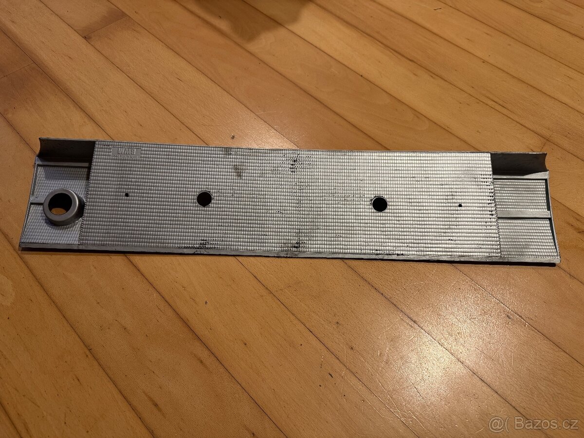 BMW 5 E34 Heckblende - 7