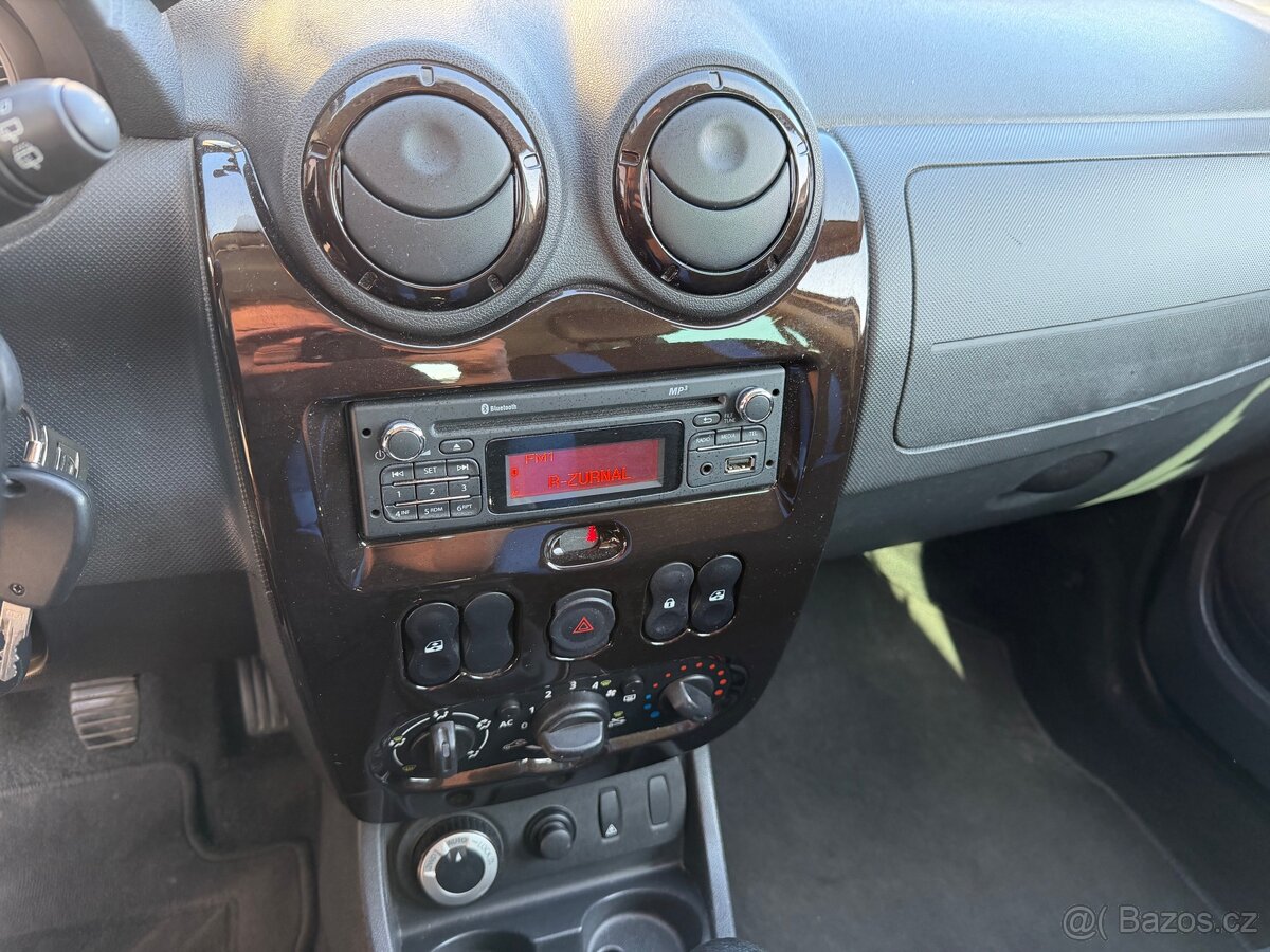 Dacia Duster 1.6 4x4 - 7