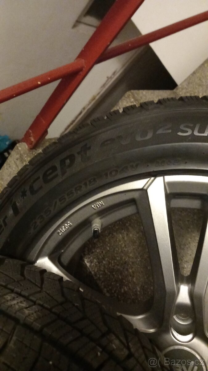 Alu kola R18 5x114.3 obutí zimní pneumatiky 235x55 R18 - 7