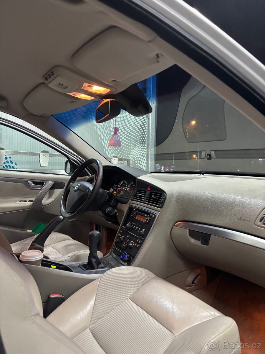 Prodám Volvo S60 2.4 Benzin/CNG - 7