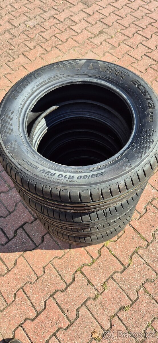 205/60r16 Kumho Ecsta PS71 - letní zánovní 205/60/16 - 7