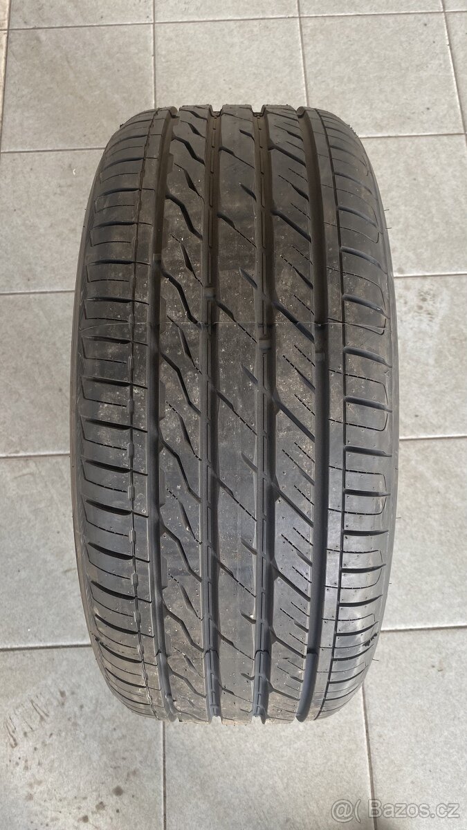 225/45 r 18 letní nová 1 ks - 7