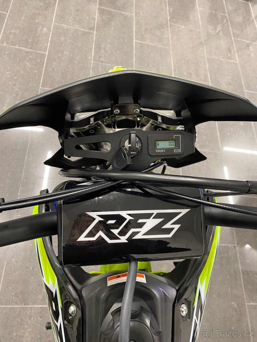 Pitbike Leramotors By Apollo THUNDER 140ccm 19"/16" - 7