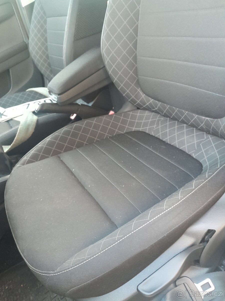 ŠKODA FABIA 1.4TDI 66KW CUS 2017 - 7