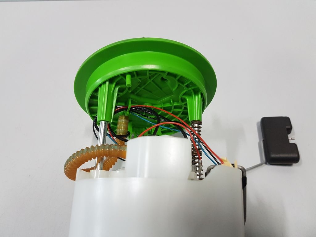 Palivové čerpadlo 1,4 TSi Škoda Octavia III 5Q0919051BN - 7