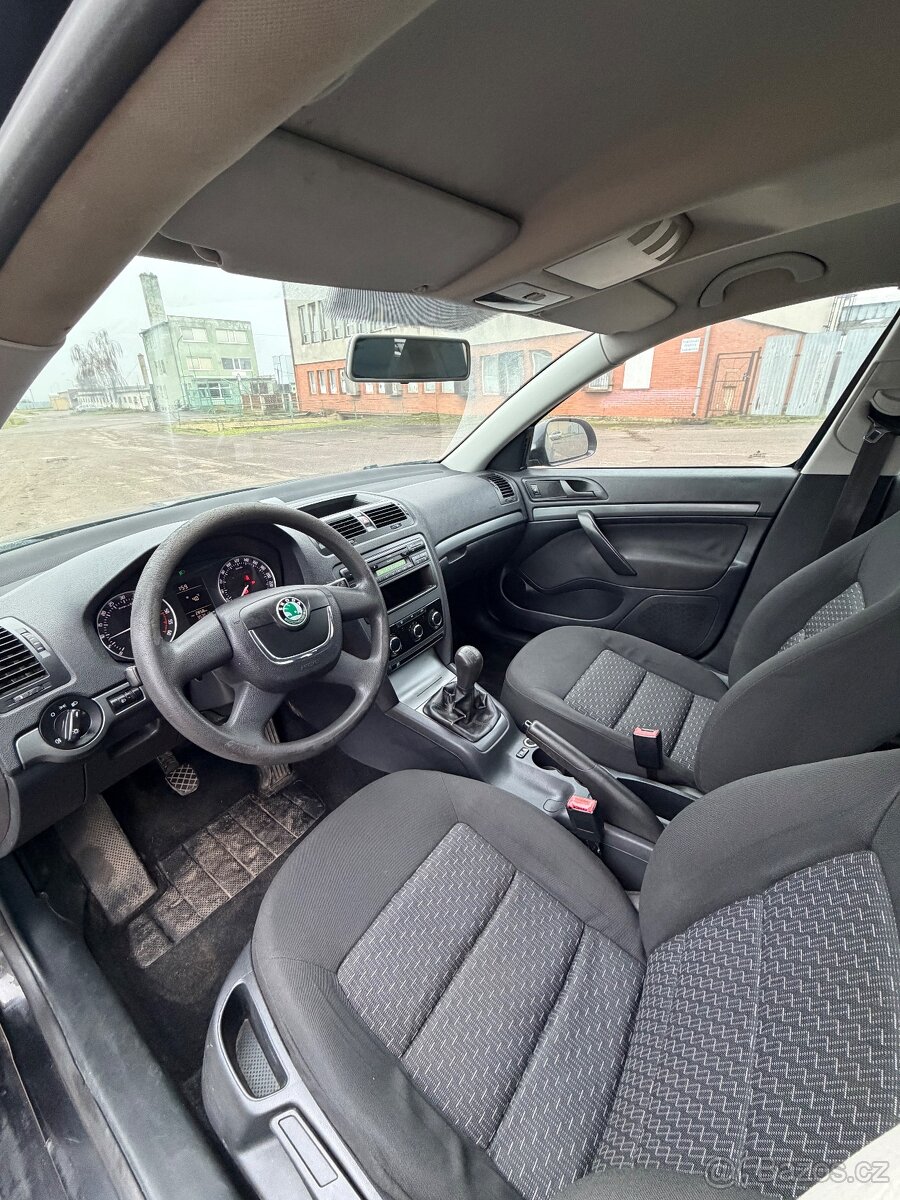 Škoda Octavia 2 facelift 1.6tdi 77kw - 7