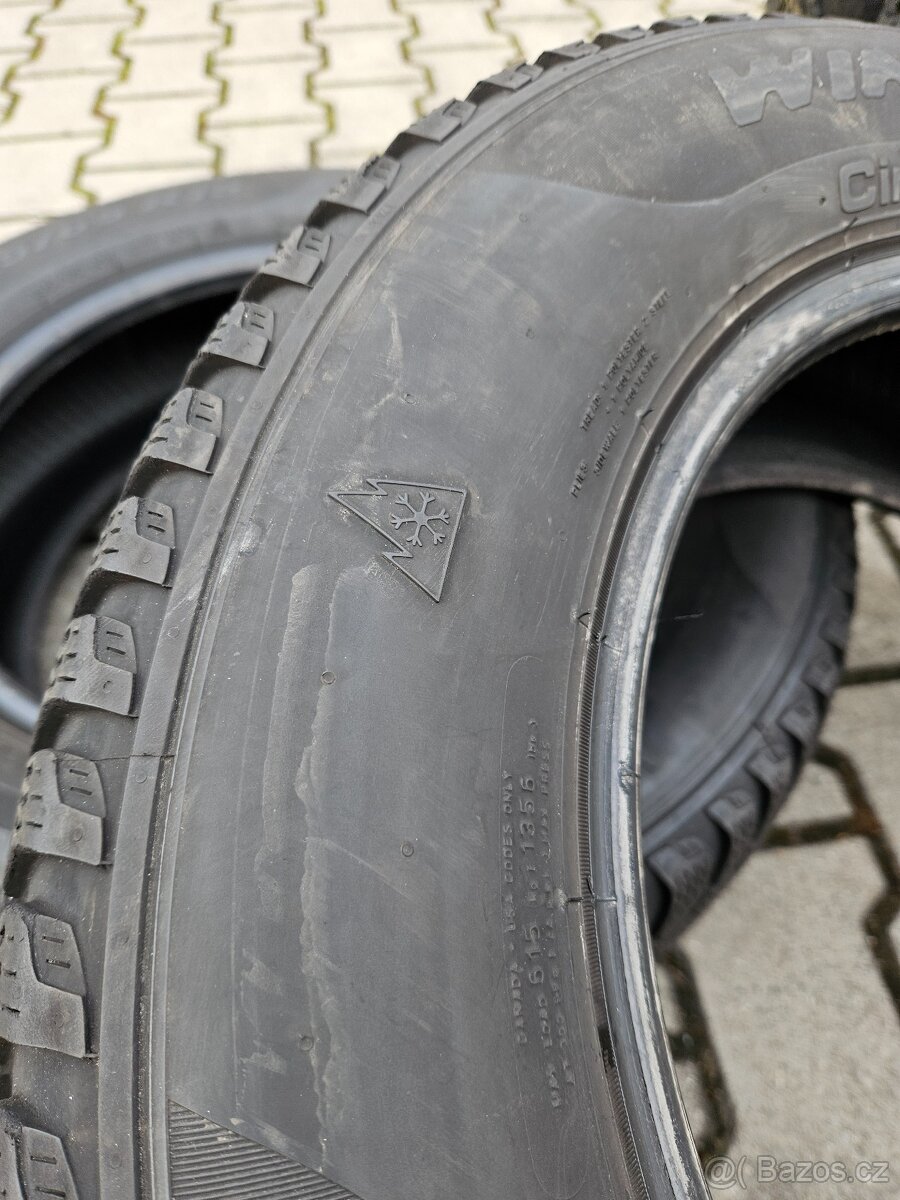 Zimní Pirelli 195/65/15 - 90% - 7