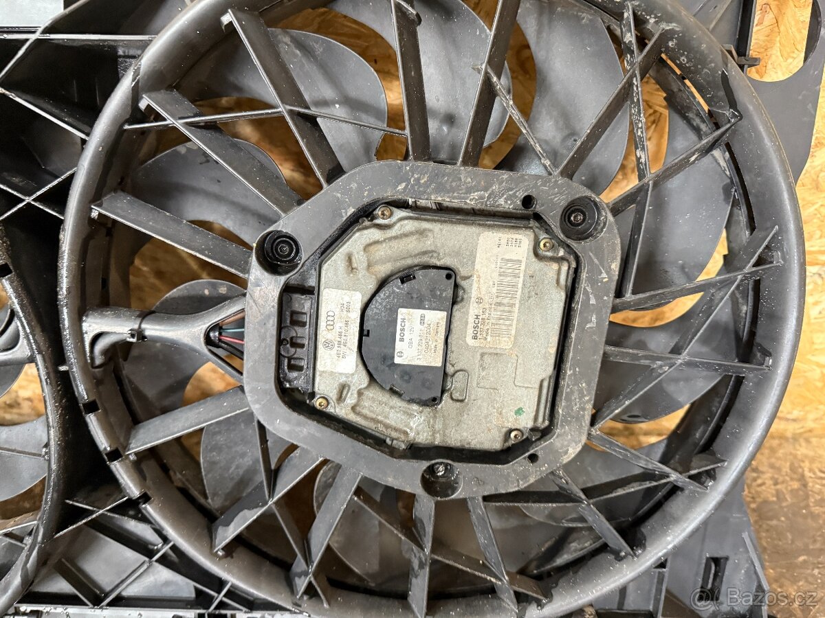 VENTILÁTOR CHLADIČE AUDI A8 D3 4.0 TDI 4E0121205B - 7