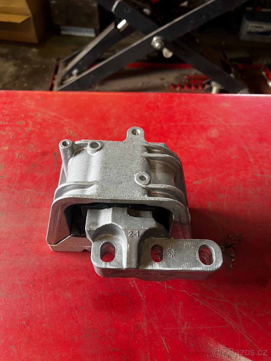 Díly Octavia 2, 1.9tdi 77kw - 7