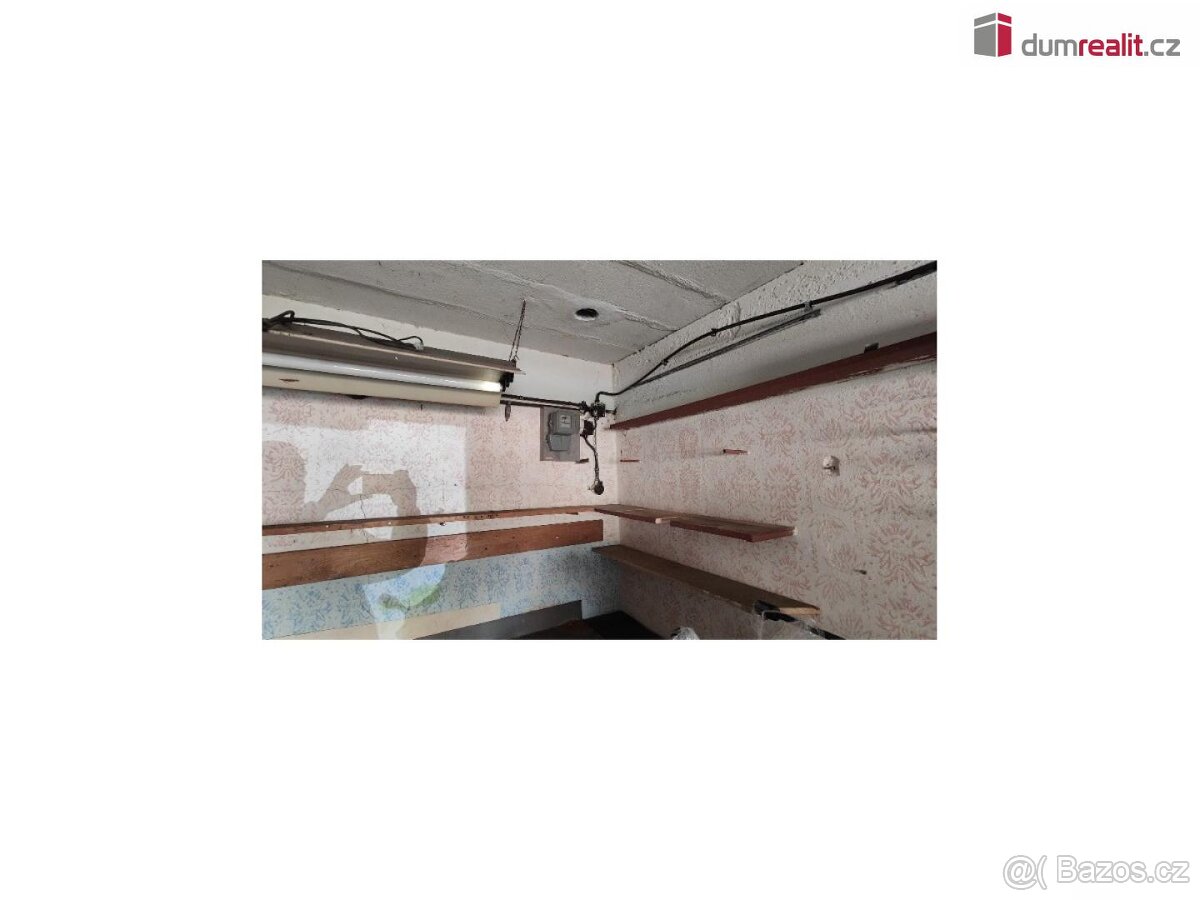 Pronájem garáže, 18,75 m2, Praha 6 - 7