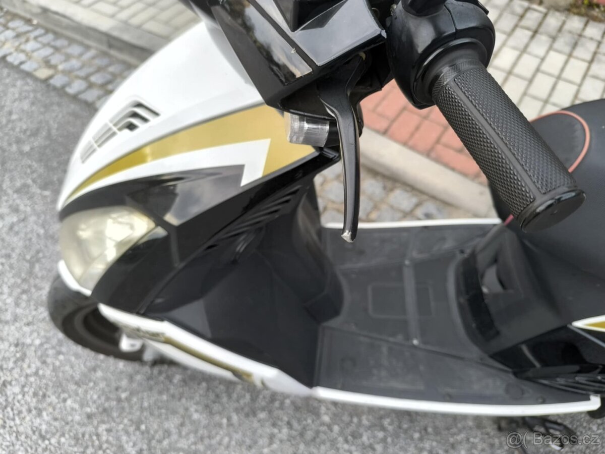 Yuki city 125 (rok 2017) - 7