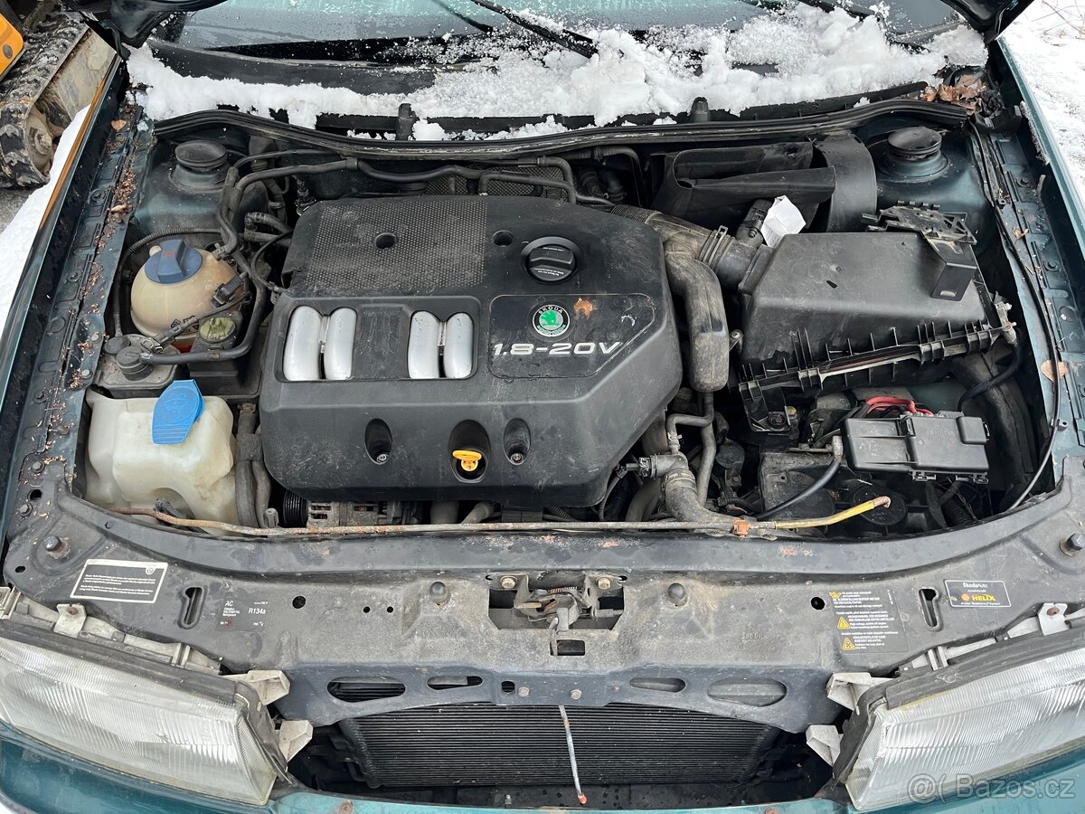 Škoda Octavia 1 1.8 - 7