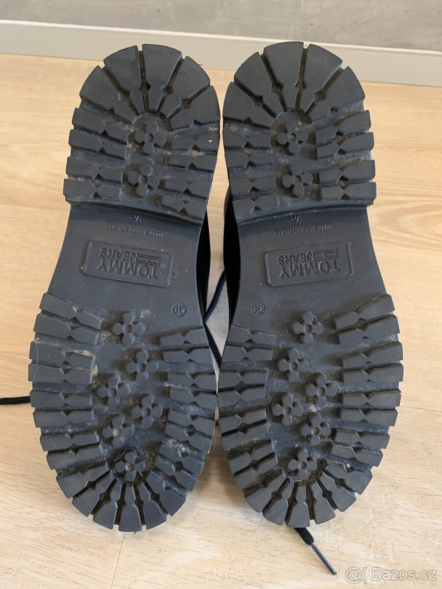 Dámské kotníkové TOMMY JEANS, velikost 39 (25 cm) - 7