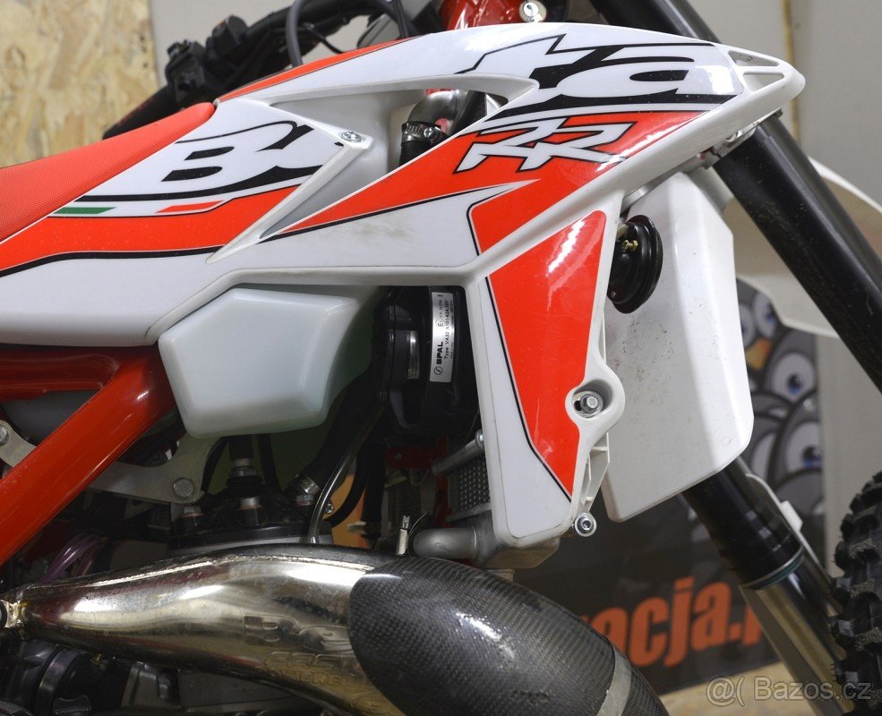 Beta kryty, výztuhy chladiče s ventilátorem - 7