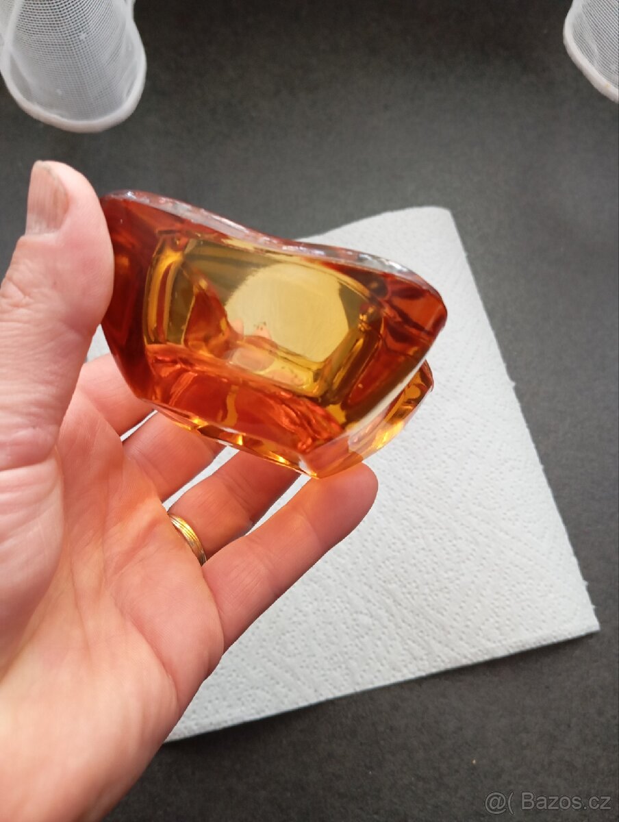 Starý skleněný popelník - 7