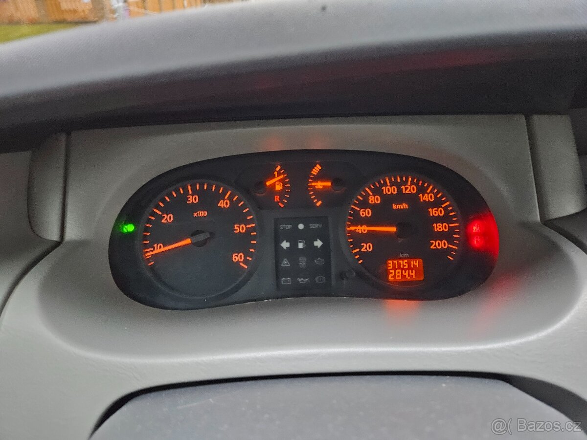 Prodám Renault Trafic - 7