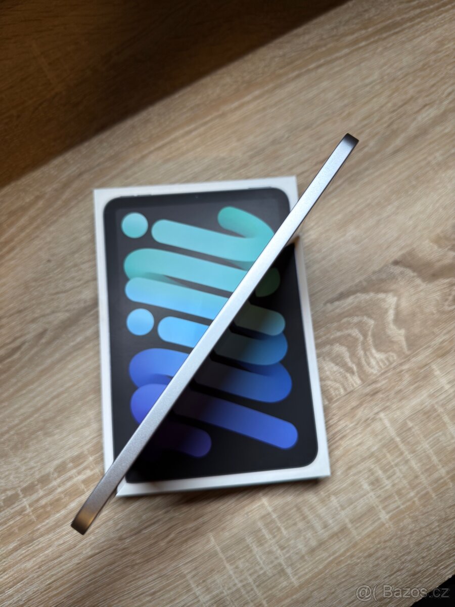 iPad 2024, Space grey - 13 CYKLŮ - 7