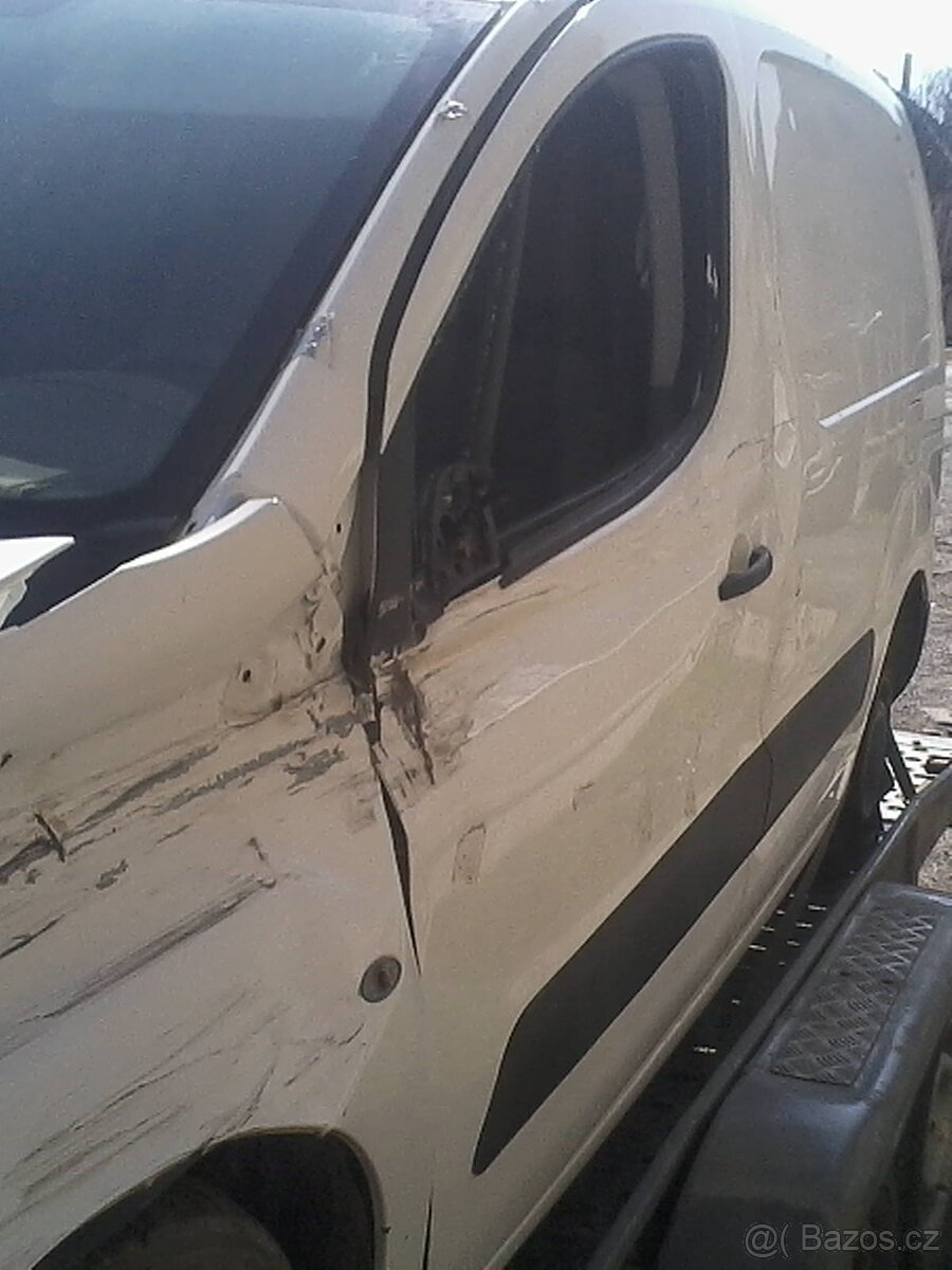 citroen berlingo 16,55kw,r.v.2014,102000km.diesel. - 7